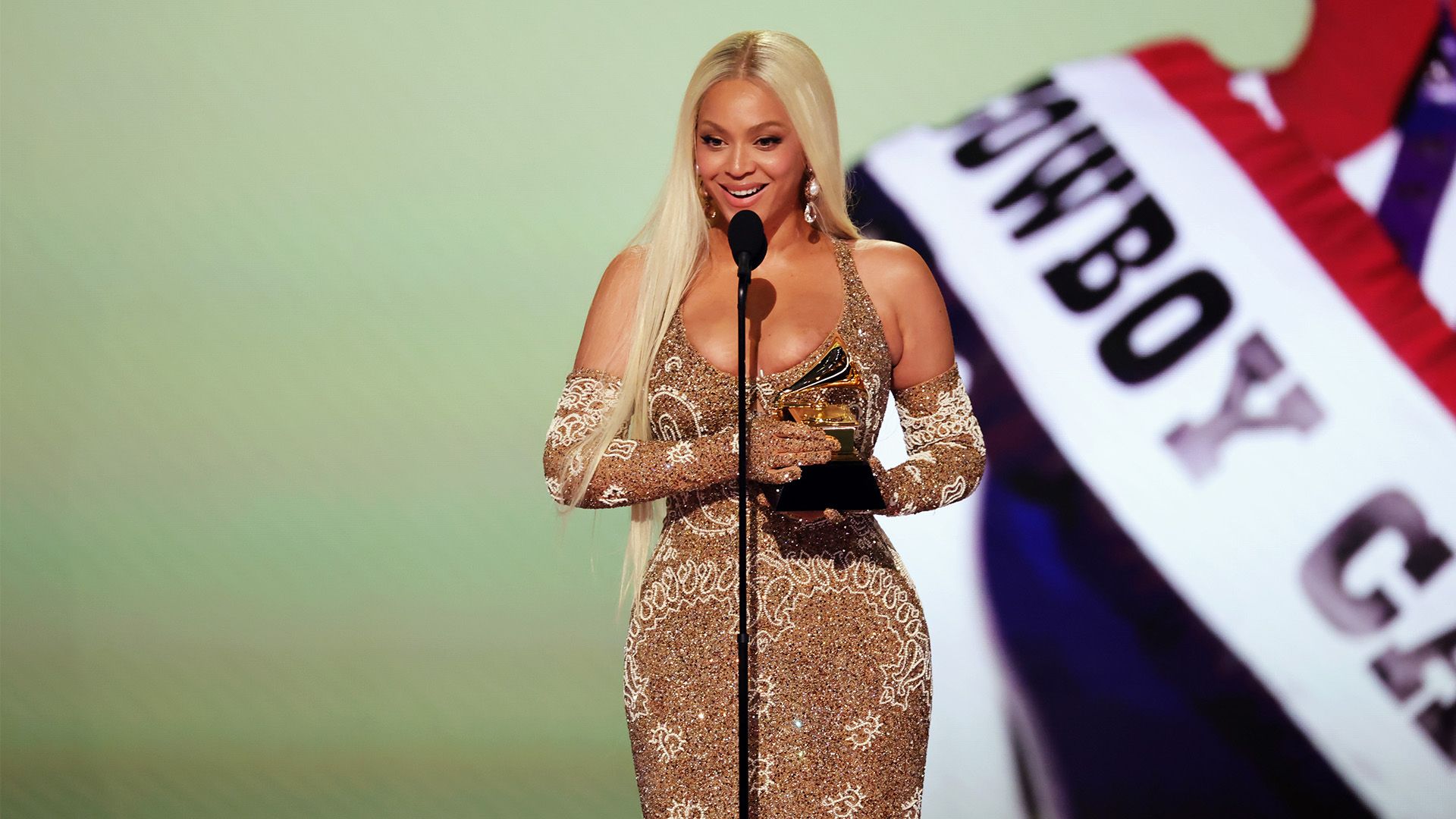 热情及当地 热情及当地