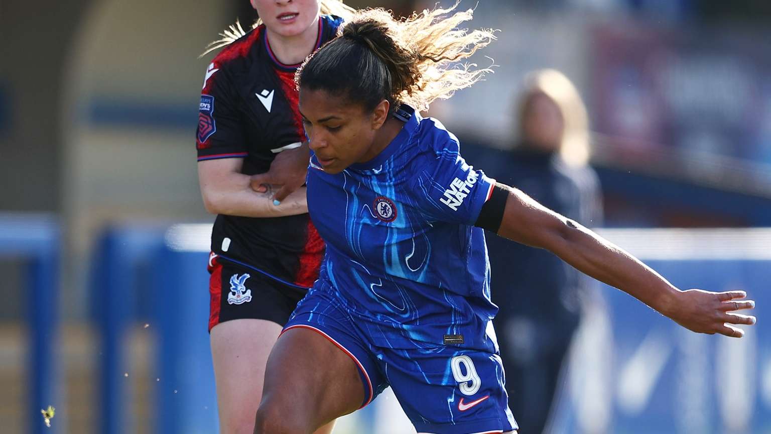 展示他们在 展示他们在