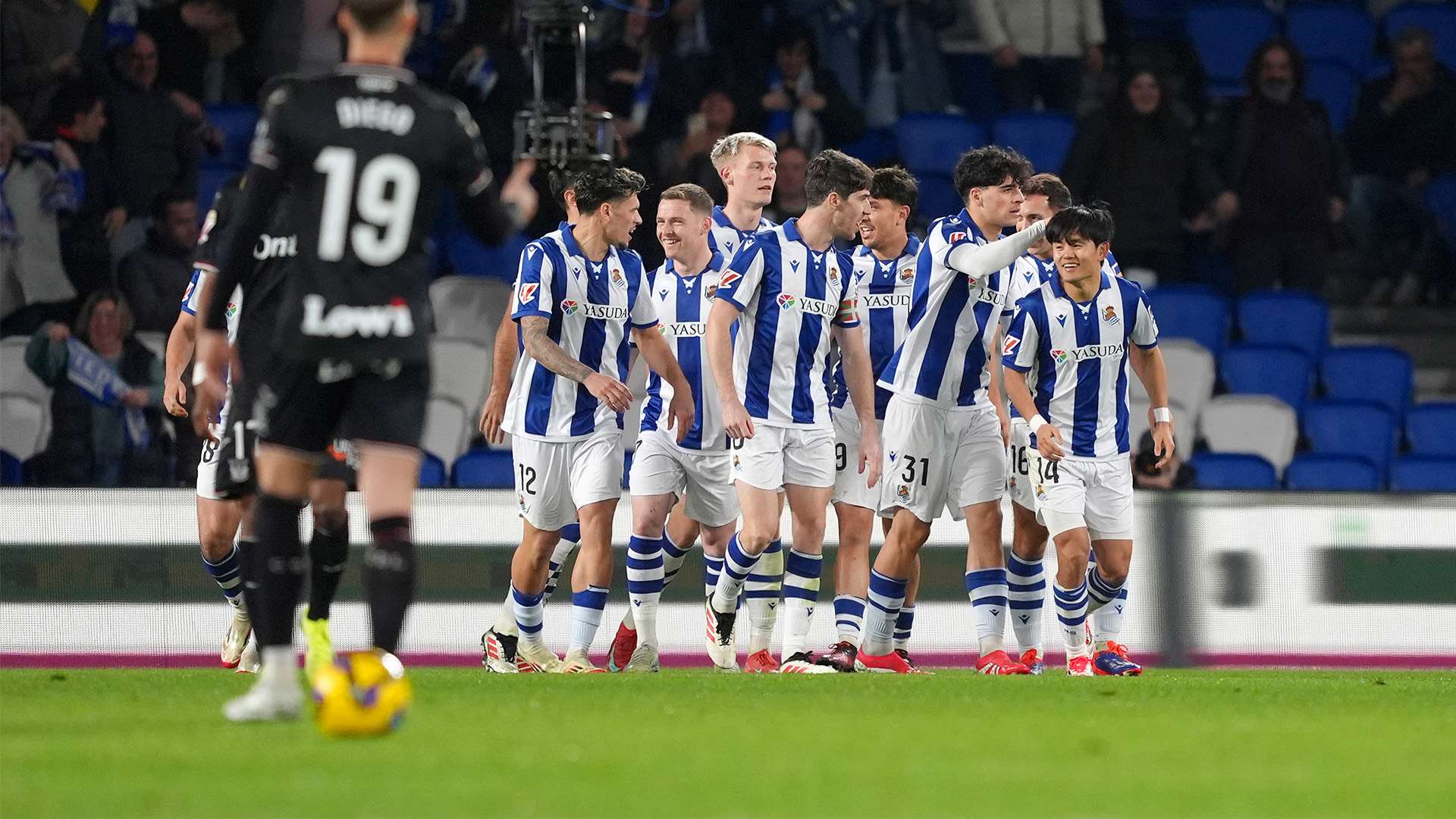 进行阵容的 进行阵容的